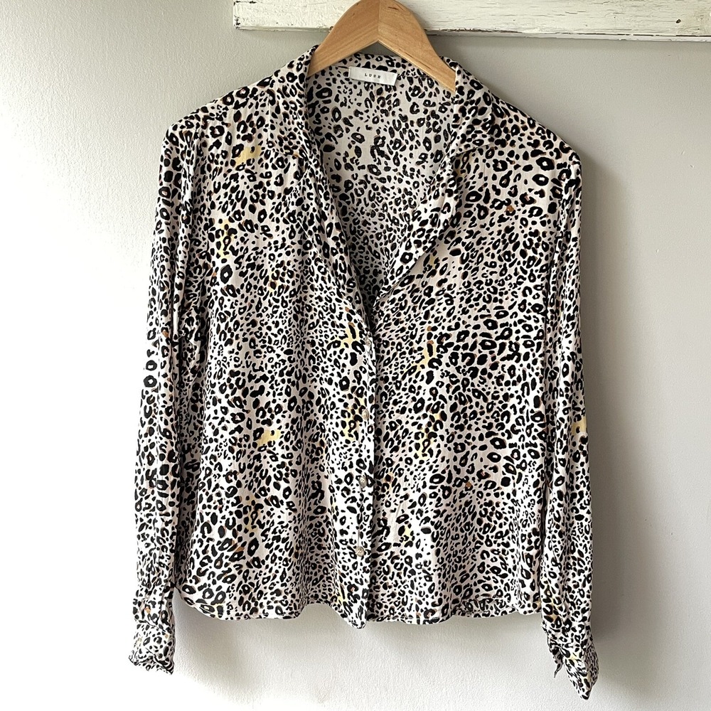 LUSH Cheetah Print Long Sleeve Button Down Shirt Women's Size Small